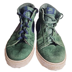 Nike Zoom Blazer SB Mid Noble Green 864349-302 US Size 9 Men's Navy Blue Accents